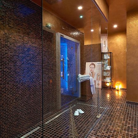Ricaroka Hotel Albenga Luaran gambar