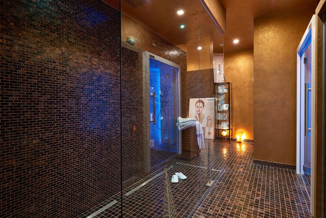 Ricaroka Hotel Albenga Luaran gambar